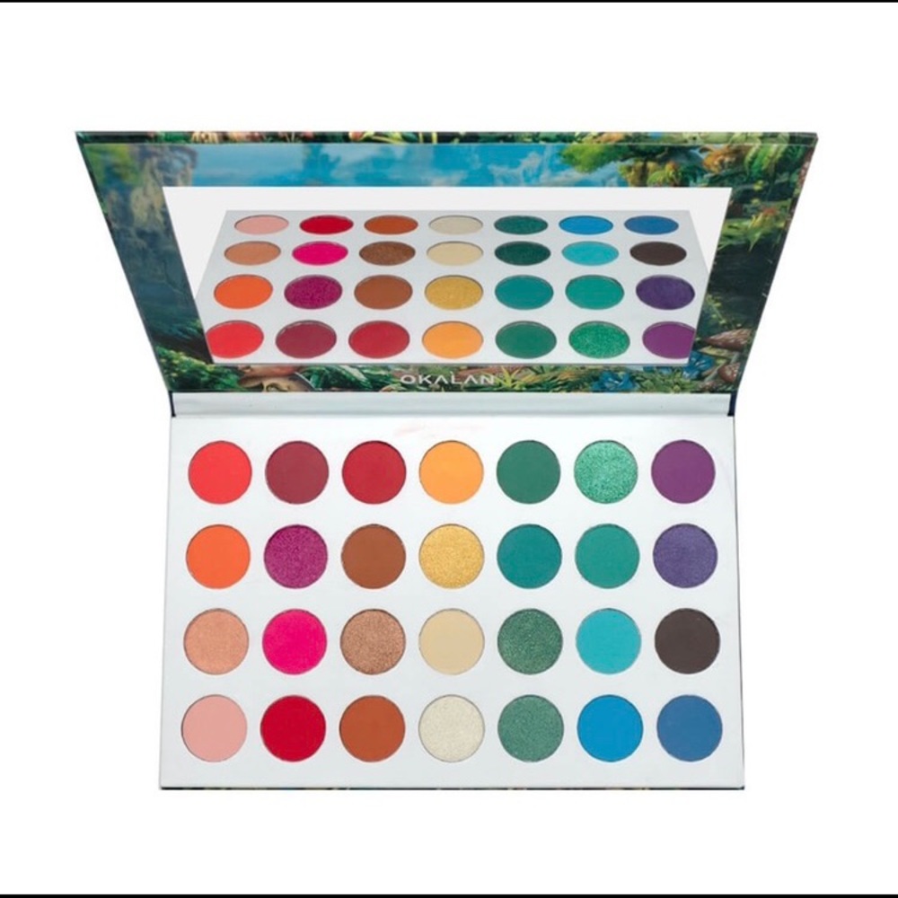 WONDERLAND 28-COLOR SHADOW PALETTE